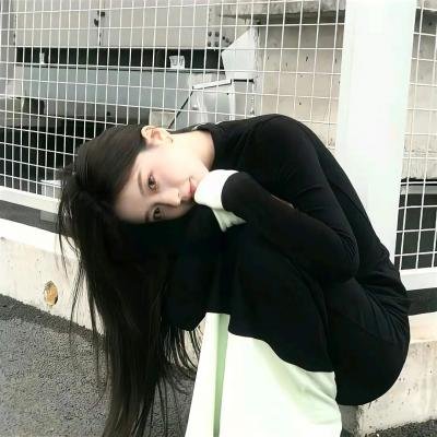 玉女撩春